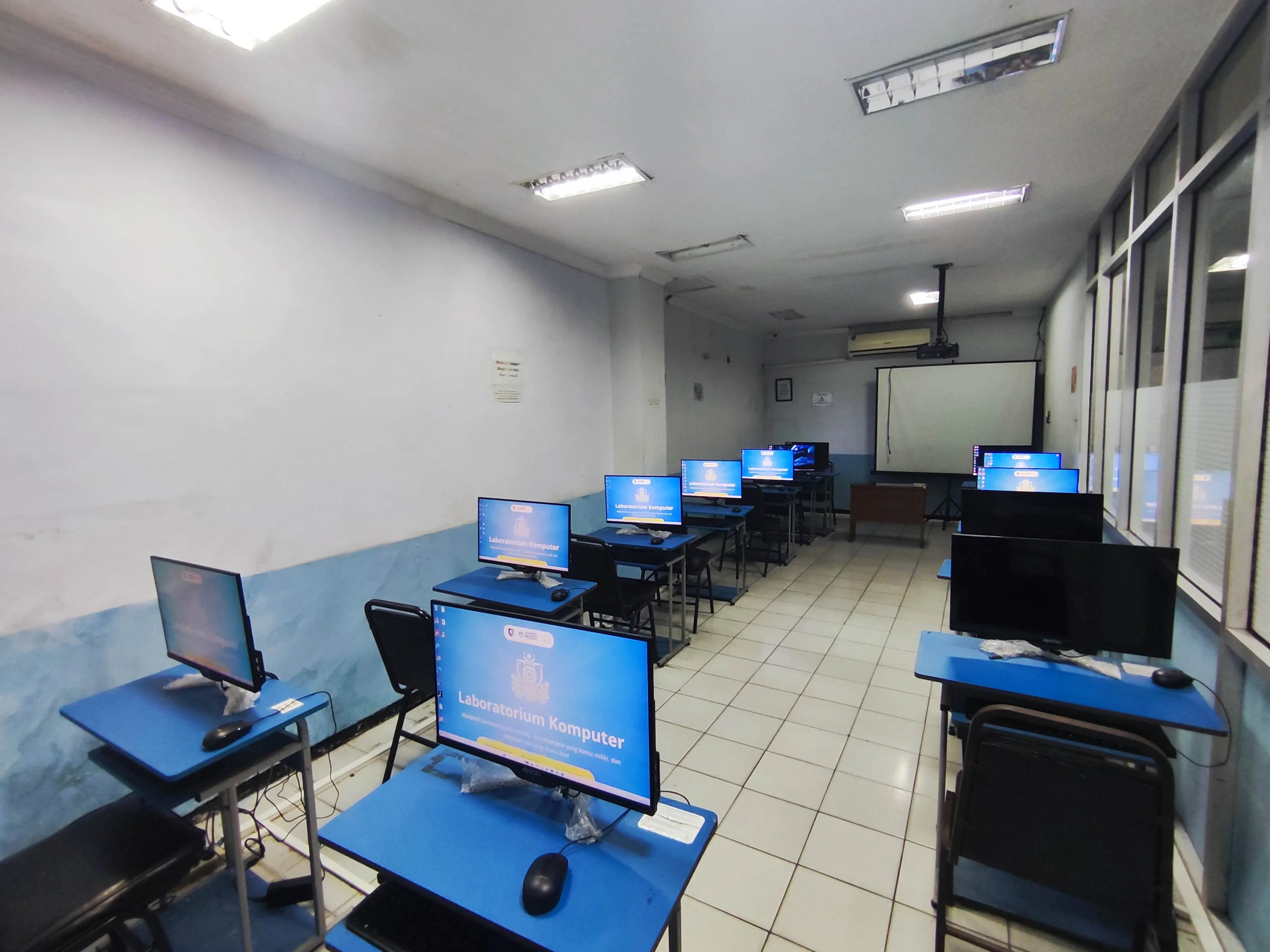 Laboratorium Komputer 1